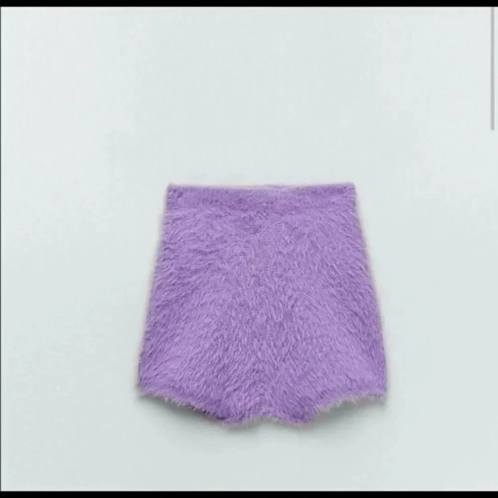 Zara Soft Feel Shorts